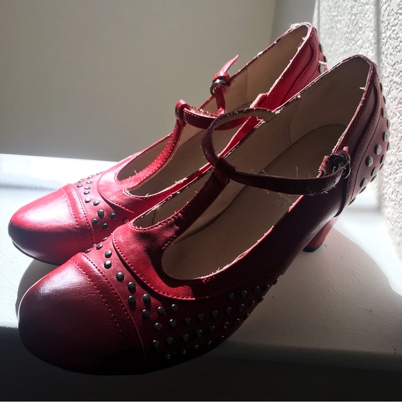 Chelsea Crew red studded t-strap heel - Picture 7 of 12